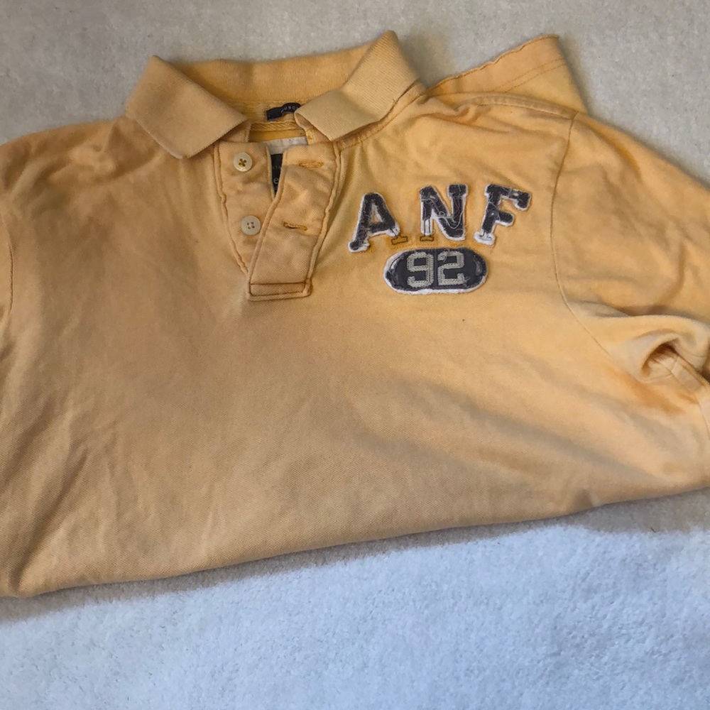 A&F polo
